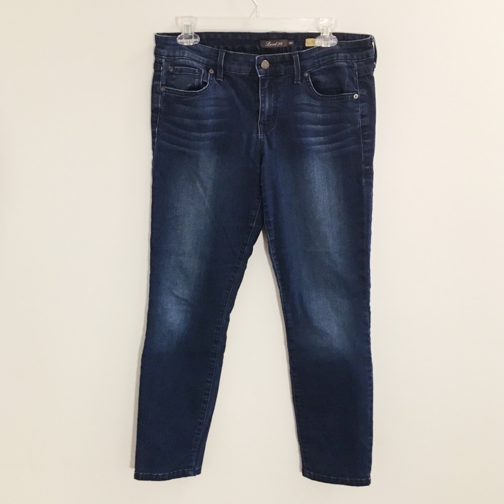 Level 99 Lily Crop Petite